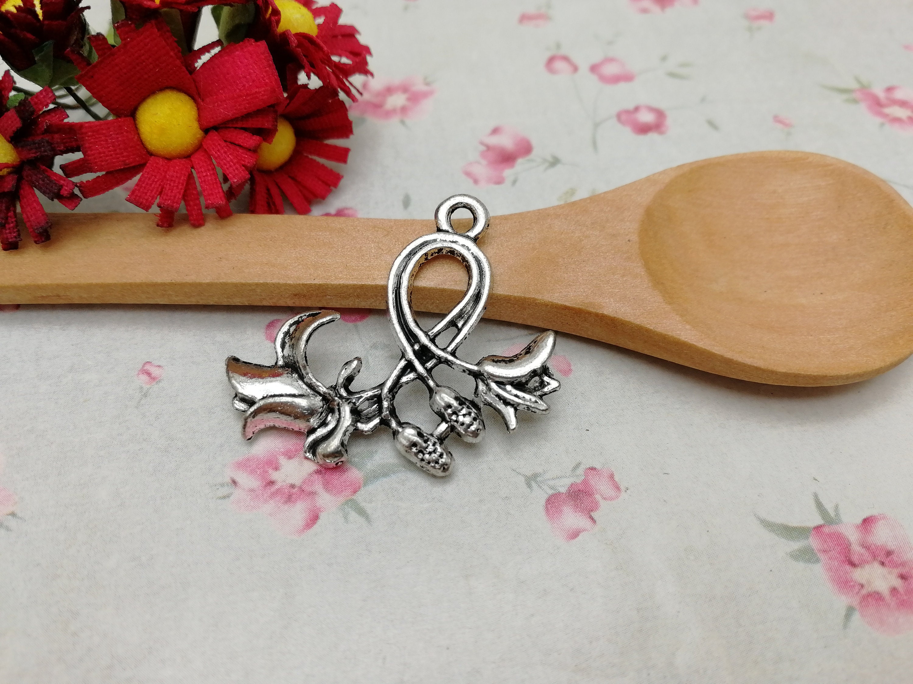 6/20 Pieces Metal Flower Floral Blossom Pendant Necklace