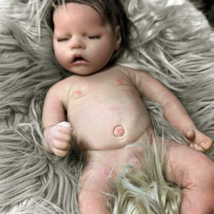 Full Body Silicone Reborn Doll: Drink and Wet, Anatomically Correct, 18&quot; Custom Baby