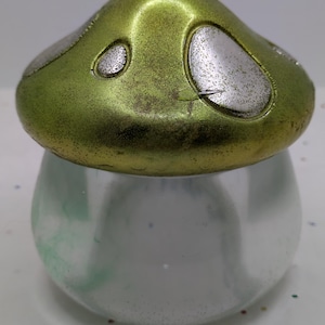 Glitter Green Mushroom Trinket Jar w/ Clear Stem | Handmade Resin Toadstool Box for Rings, Herbs & Keepsakes | Fairycore Cottage Décor Gift