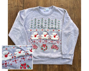 vintage 1980s sweatshirt // size extra large // 80s christmas pullover heather grey cotton holiday teddy bear wreaths winter festive sweater