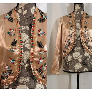 vintage 1940s jacket // size small medium // 40s pastel peach pink silk floral beaded trim bolero shrug