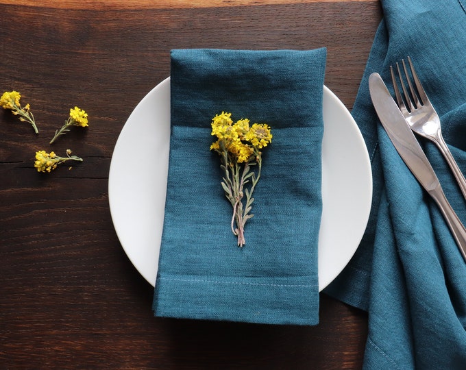 Blue Linen Napkin Set of 6 8 10 of organic flax.  Pure Linen Napkins. Narural Linen Napkins. Elegant Christmas Napkins. Easter Table Decor