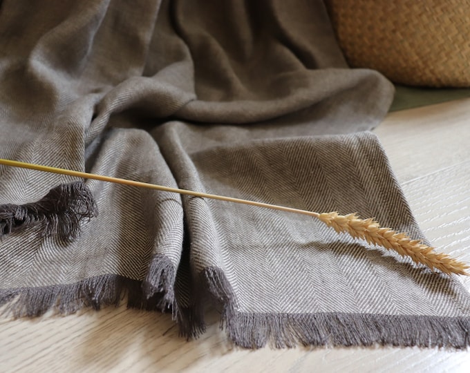 Linen Blanket Throw in Brown, Organic Stonewashed Linen Blanket, Soft Linen Blanket in herring bone pattern, Natural Linen Summer Blanket