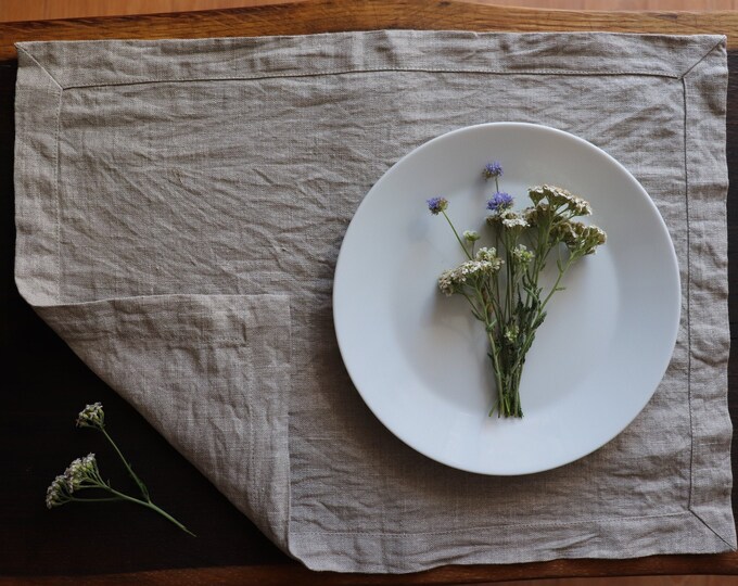 Washed linen placemat set of organic flax. Natural gray linen placemats. Gray linen placemats in custom color