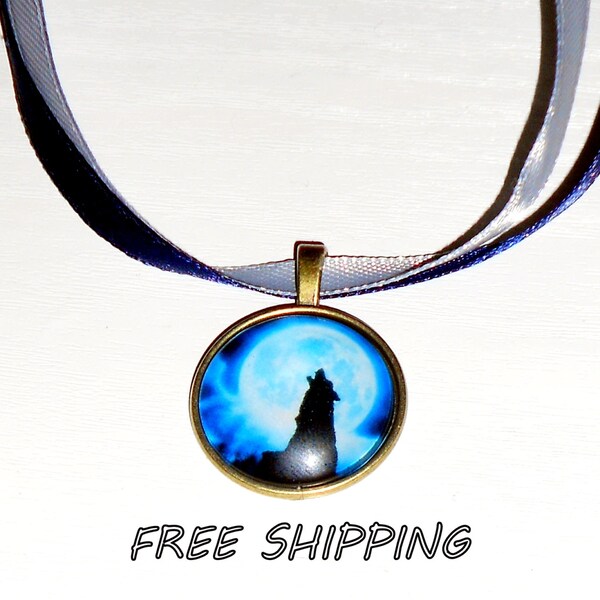 moon wolf glass cabochon necklace 