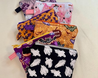Halloween Keychain Coin Purse, Badge Holder, Mini Clutch, Quilted Wristlet