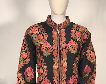 Kurze bestickte Jacke für Frauen Kashmiri, reine Wolle Kashmiri Jacke, traditionelle Jacke, Kashmiri Mantel, ethnische Jacke, Vintage Kashmiri