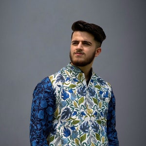 Nehru Jacket Men, Kashmiri Jacket, Embroidered Jacket, Ethnic Clothing, Art Silk Jacket, Floral Sleeveless Jacket, Modi Jacket, Waist Coat