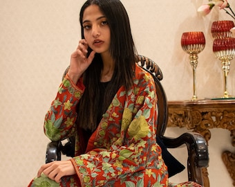Abrigo largo rojo con bordado floral verde, chaqueta de cachemira, abrigo bordado, chaqueta floral, abrigo boho, abrigo tradicional, chaqueta india