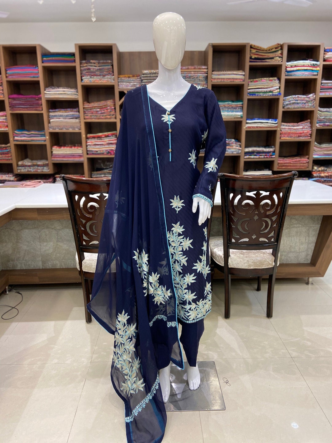 Women Cotton Suits with Kashmiri Embroidery Three Piece Suit - Light Green