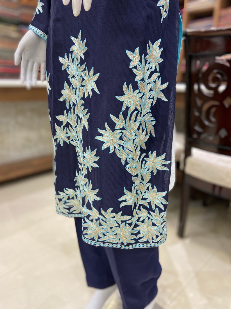 Black Woolen Heavy Kashmiri Embroidered Party Wear Straight Suit with Beautiful Duppata main image 1