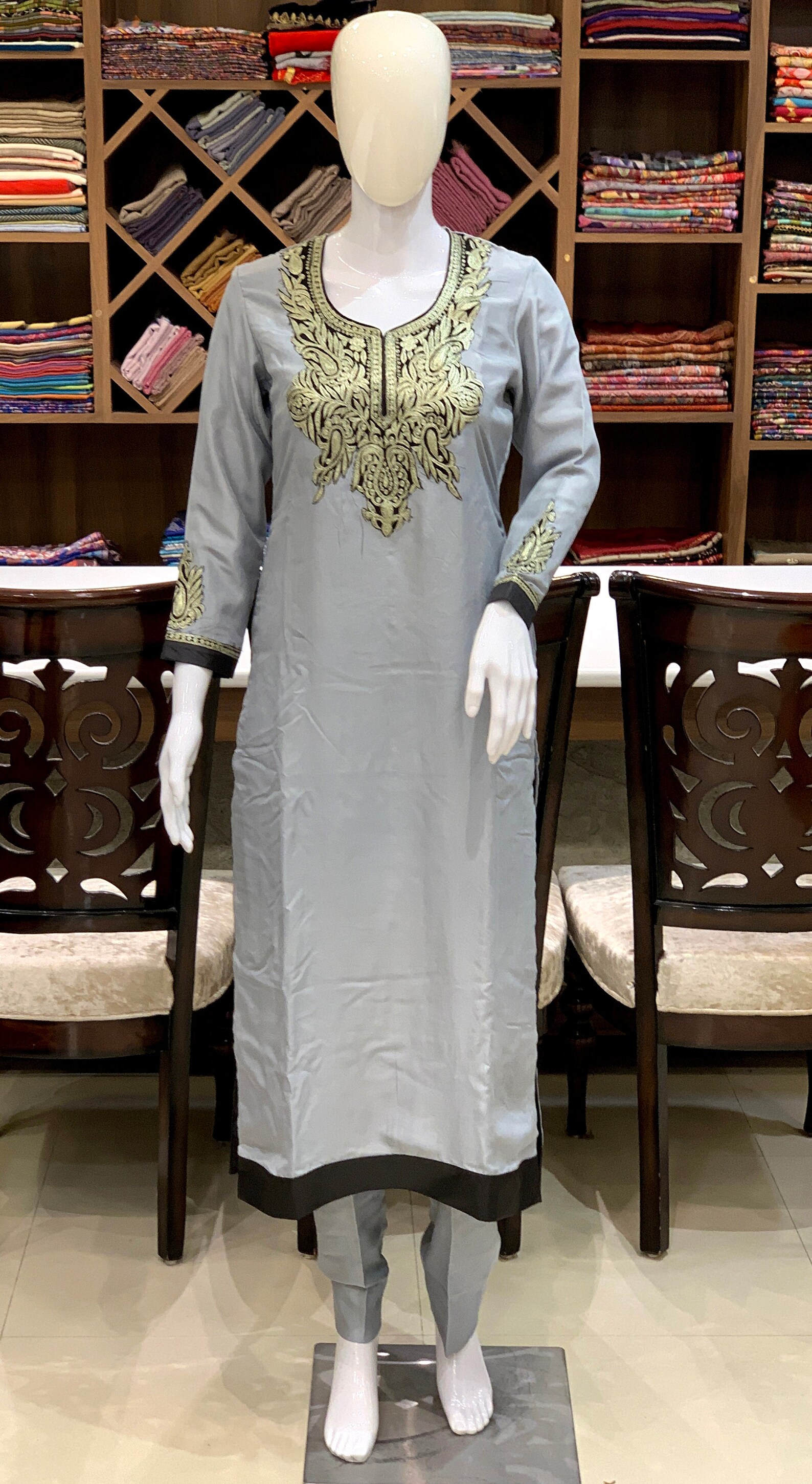 Women Woolen Kashmiri Suits Semi Pashmina Zari Embroidery  - Grey