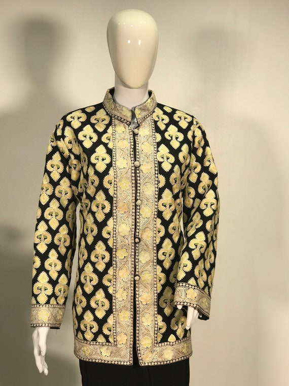 All-over Boteh Design Woolen Jacket, Short Length Jacket With  