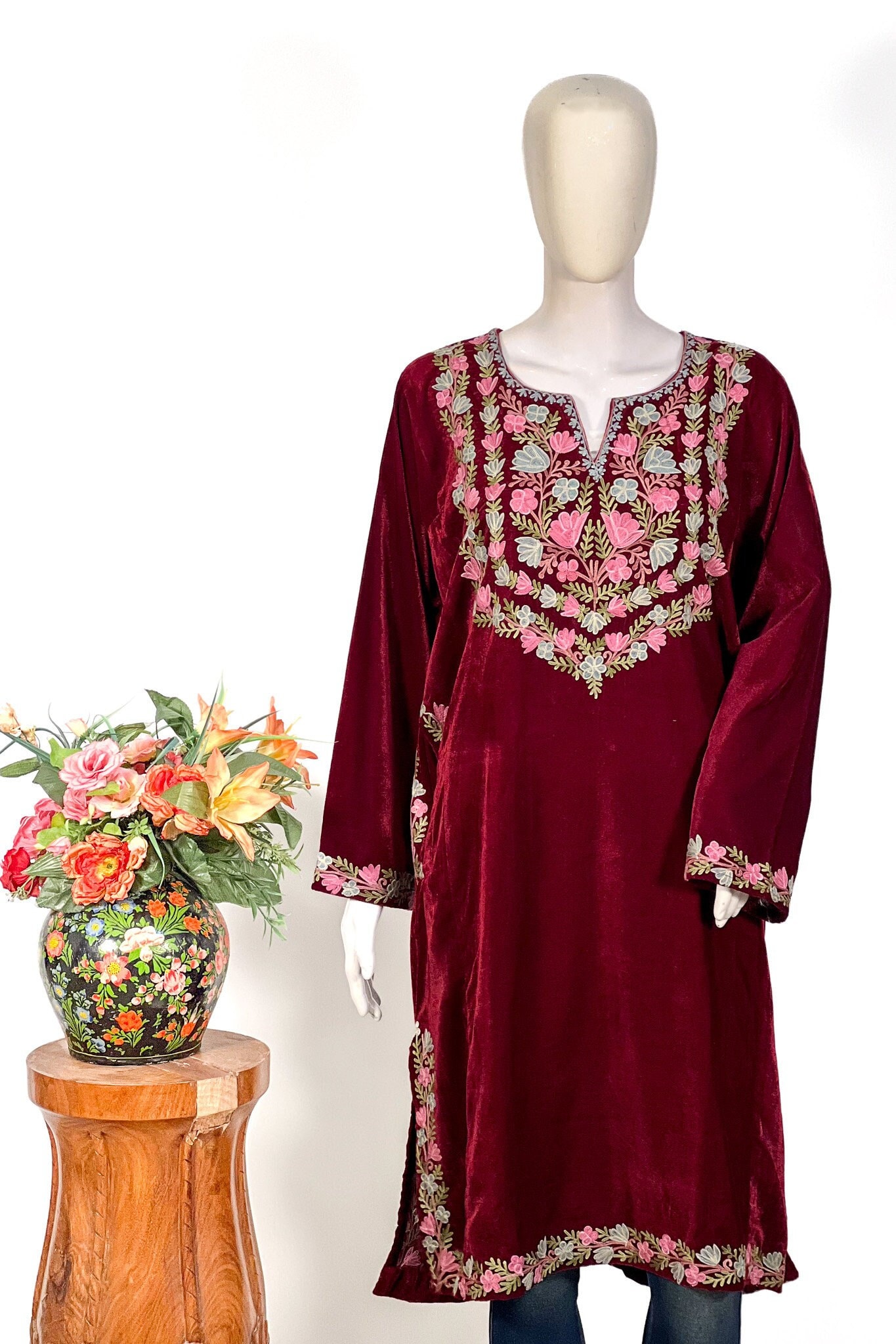 Velvet Phiran with Kashmiri Aari Floral Embroidery, Kashmiri Embroidered Kurta, Indian Kurta, Womens Clothing, Spring Ethnic Kurta Dress