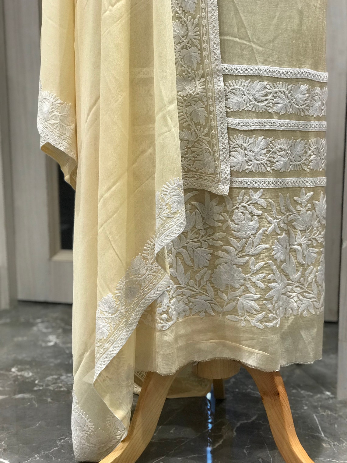 Croatia Lace Fused With Kashmiri Aari Embroidery Salwar Suit | Etsy