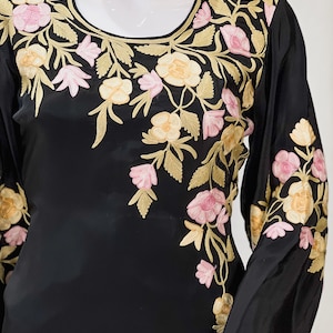 Kashmiri Kurta, Kashmiri Pheran, Aari Embroidery, Indian Kurta, Black Traditional Tunic, Kashmiri Work Kurta, Kashmiri Dress, Winter Dress