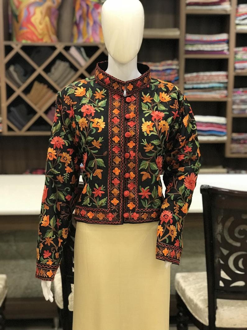 AMERI EMBROIDERY COLLAR COAT