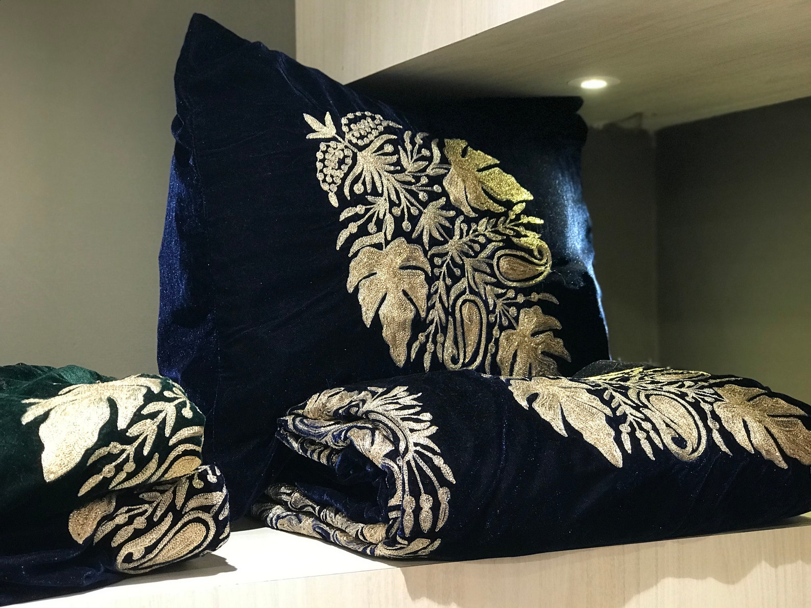 Royal Velvet Bed Cover with Kashmiri Tilla Embroidery Etsy