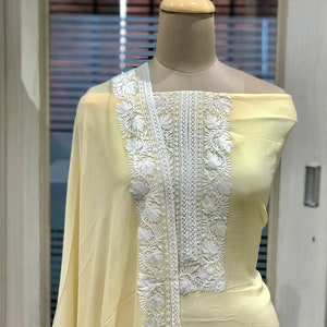 Salwar Kameez Suit, Croatian Lace Dress, Kashmiri Aari Embroidery, Kashmiri Suit, Indian Suit For Women, Traditional Suit, Designer Suit