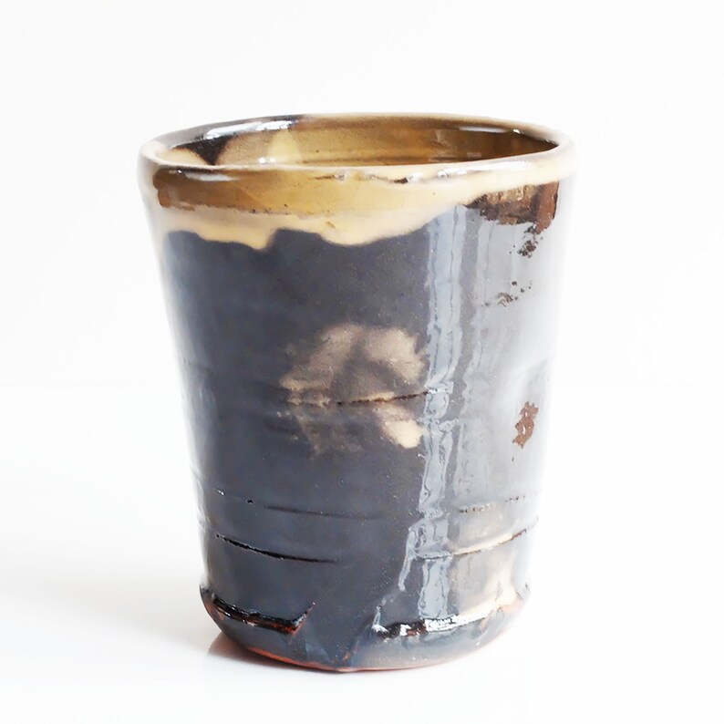 Bécher, gobelet, bécher en céramique noire, bécher fait à la main, tasse de poterie image 4