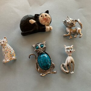 COLLECTION OF 5 Vintage Cat Pins