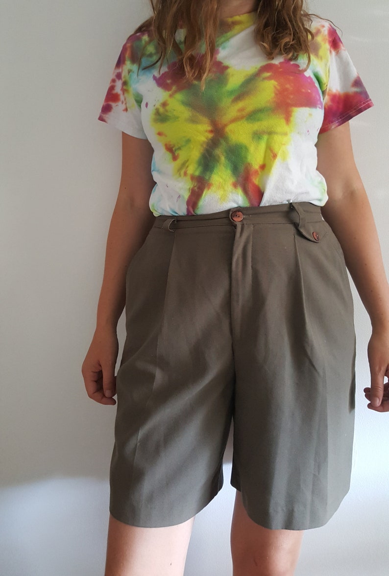 Khaki Green High Rise 1980\u2019s Olive High Waist Pleated Shorts Vintage Jessica Fits Medium or Small Girl Boss Work Party
