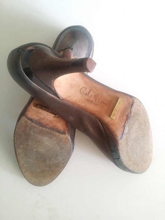 SALE Shimmery Cole Haan Bronze-Tone Peep-Toe Pump… - image 5