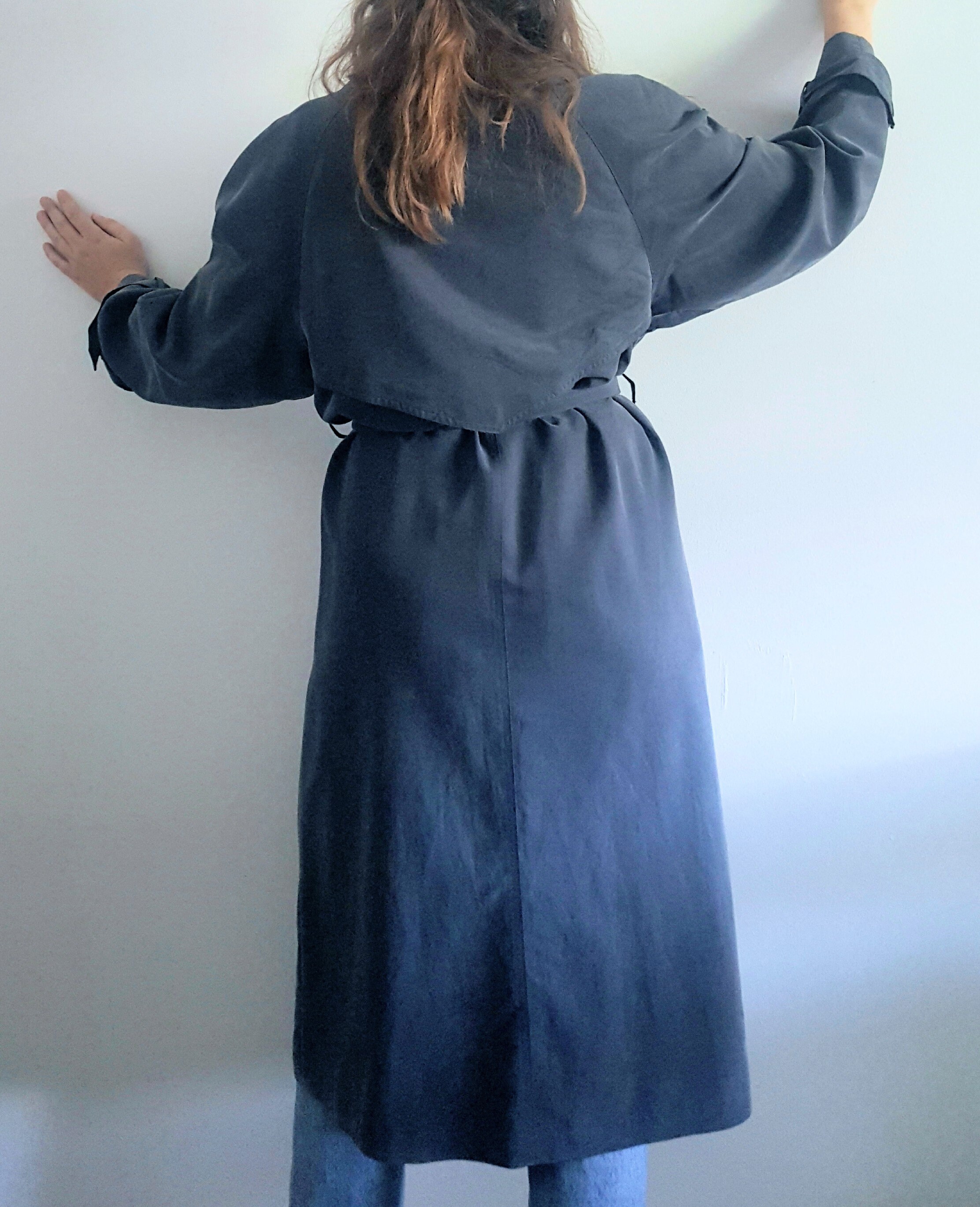 Minimalist Trench Coat Vintage Pizazz 