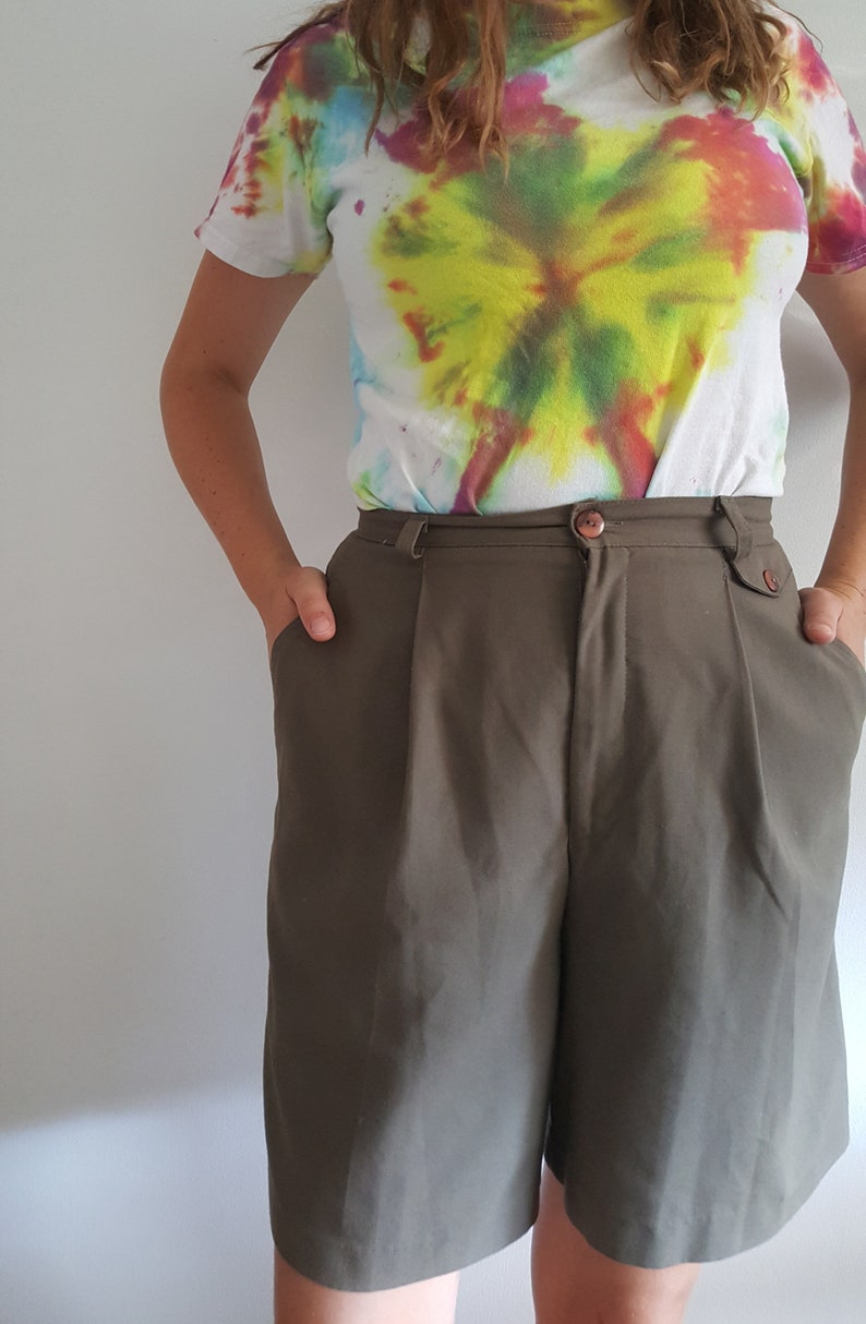 Khaki Green High Rise 1980\u2019s Olive High Waist Pleated Shorts Vintage Jessica Fits Medium or Small Girl Boss Work Party