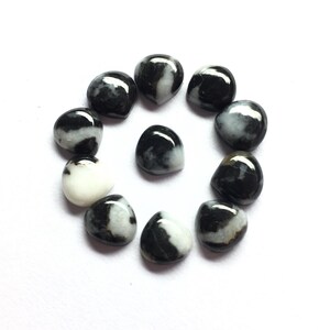 Lote de 10 piezas de cabujón de corazón de búfalo blanco con parte posterior plana de piedras preciosas sueltas de 3 x 3 mm a 20 x 20 mm