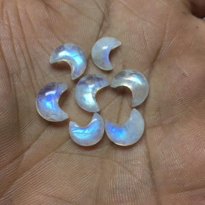 Natural Rainbow Moonstone Crescent Moon Cabochon flat back Loose Gemstones 8x8,9x9,10x10,11x11,12x12,13x13,14x14,15x15 gemstones