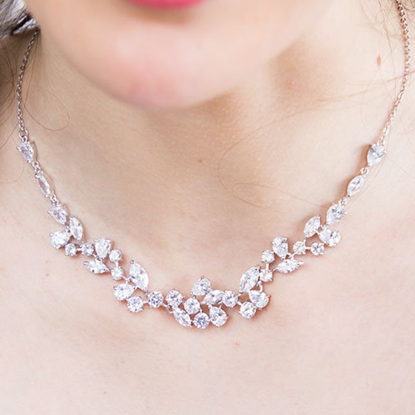 Collier mariage original cristal Swarovski « Ariel »