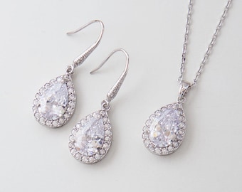 Bridal Set Earrings & Neacklace, Cubic Zirconia Wedding Set, Teardrop bridal set