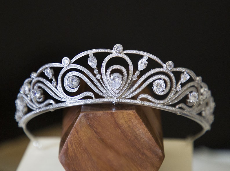 Couronne Royale, Diadème de mariage, Couronne pour mariée, Accessoire Cheveux Mariage, Diadème Argenté, Accessoire De Mariage image 1