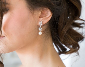 Wedding earrings, Swarovski Bridal Earrings, Crystal & Pearl Wedding earrings, Pearl earrings, Wedding earringsfor bride, bijoux mariage