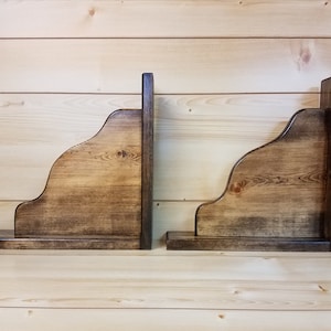 Wood Corbels set of 2 – Pine Corbels – Dark Brown Corbels – Corbel Pair – Corbels for Shelf – Corbel for Mantel – Corbel Bookends