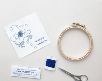 Anemone Embroidery Kit, Floral Embroidery, Beginner Embroidery, Britney Pompadour