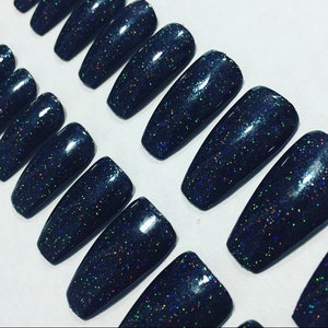 Black Glitter False Nails, Press on Nails, Coffin Nails, Medium Coffin Nails.