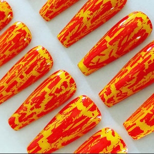 Neon False Nails, Press on Nails, Coffin Fake Nails.