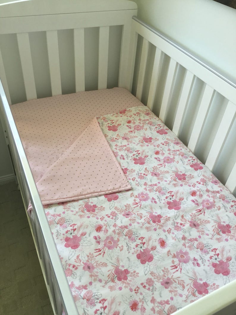 floral cot quilt