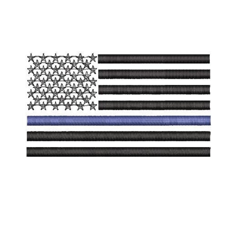 Op de afbeelding: Een geborduurde Amerikaanse vlag met een dunne blauwe lijn in het midden, die de steun voor de wetshandhaving vertegenwoordigt.