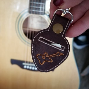 Guitar pick holder snap tab In the hoop embroidery template. Guitar pic case key fob pattern, ITH machine embroidery file, digital design image 7