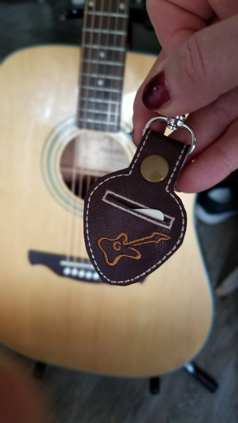 Guitar pick holder snap tab In the hoop embroidery template. Guitar pic case key fob pattern, ITH machine embroidery file, digital design image 7