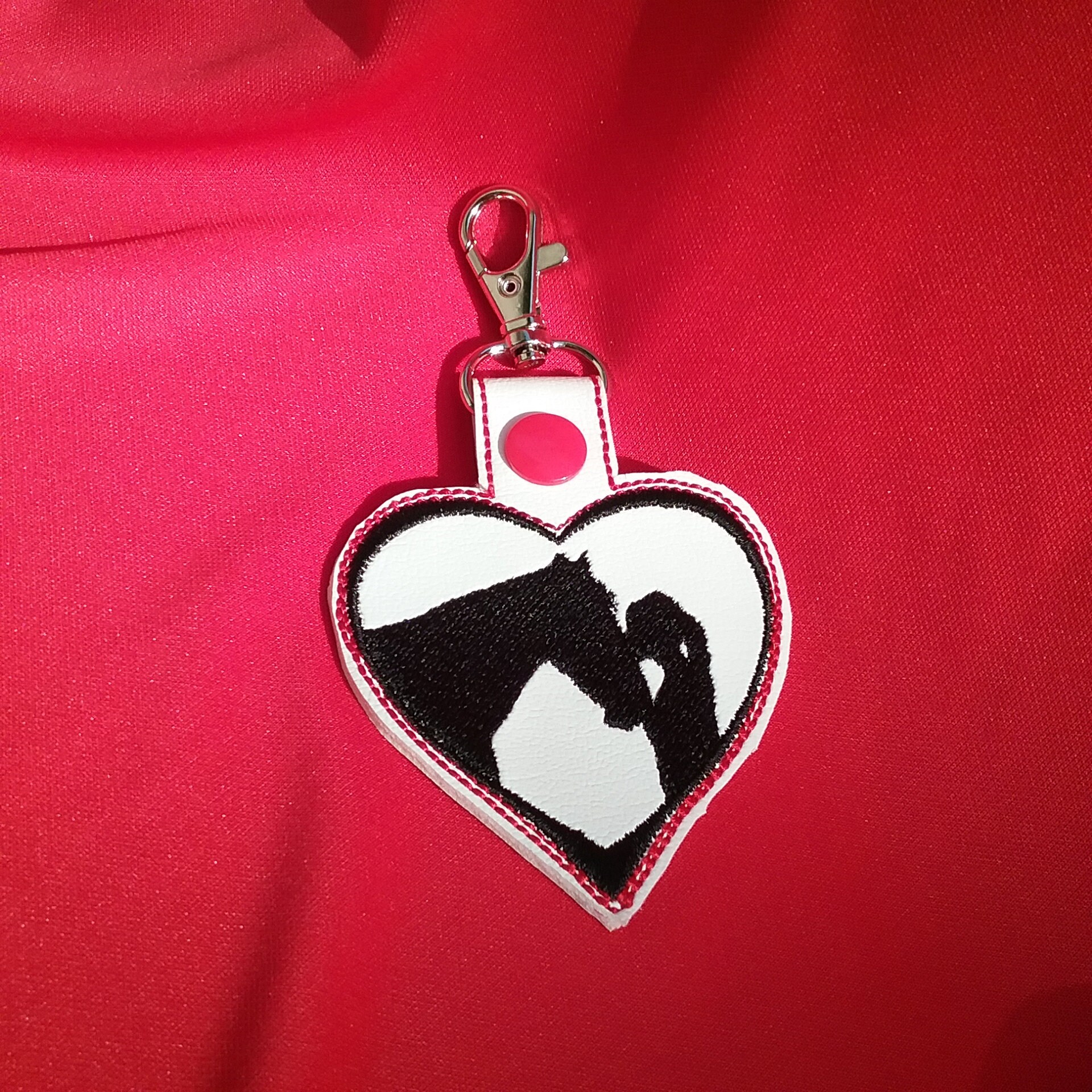 Girl kissing horse in the hoop keychain embroidery design horse lover Girl kissing horse in the hoop keychain embroidery design horse lover