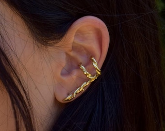 Puños de oreja dobles de oro para orejas perforadas