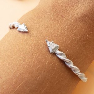 Twisted silver bracelet - Sculptural twist cuff bracelet made in solid silver - Made to order