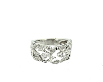 18ct White Gold & Diamond Ring/Diamond Ring/Vintage Jewellery.