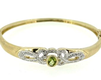 Pulsera de oro de 9 quilates y peridoto/Pulsera tipo brazalete/Brazaletes/Brazalete de oro/Joyas/Joyas vintage/Década de 2000.