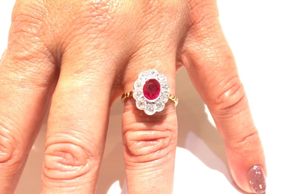 18ct Art Deco Ruby and Diamond Ring / Antique Rub… - image 8