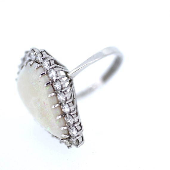 Large pear shaped Opal and Diamond ring/18ct whit… - image 2